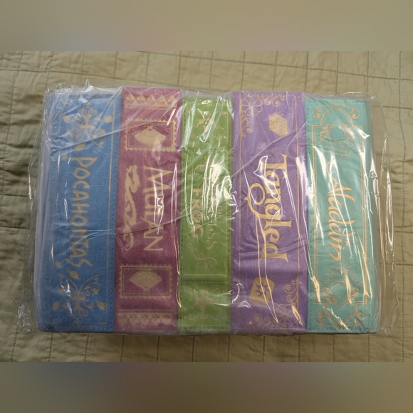 Disney Princess Book Set - Picture 2 of 10